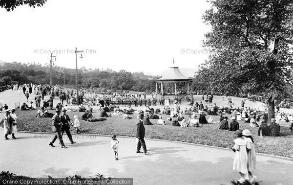 Photo of Bradford, Lister Park Bandstand 1923