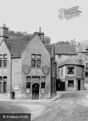 Bradford-on-Avon, White Hart Hotel, Knees Corner 1900, Bradford-on-Avon