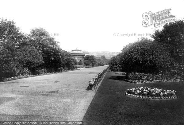Photo of Bradford, Peel Park 1897