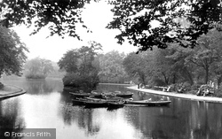 The Lake, Lister Park c.1950, Bradford