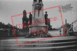 War Memorial 1923, Bradford