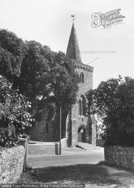 Photo of Brading, Church 1935