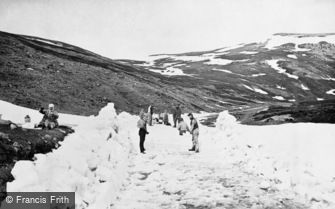 Braemar, Clearing Snow from Cairnwell Pass 1879