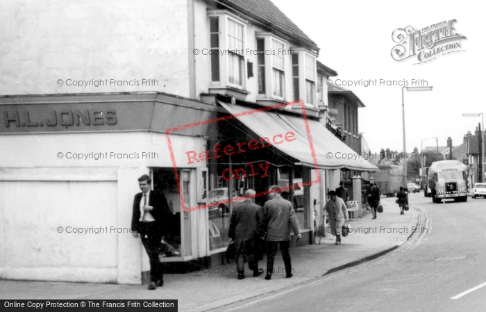 Photo of Braintree, Rayne Road Shop c.1965