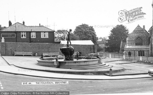 Photo of Braintree, The Fountain c.1965