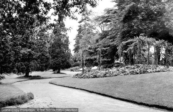 Photo of Braintree, The Public Gardens c.1955