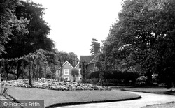 The Public Gardens c.1955, Braintree