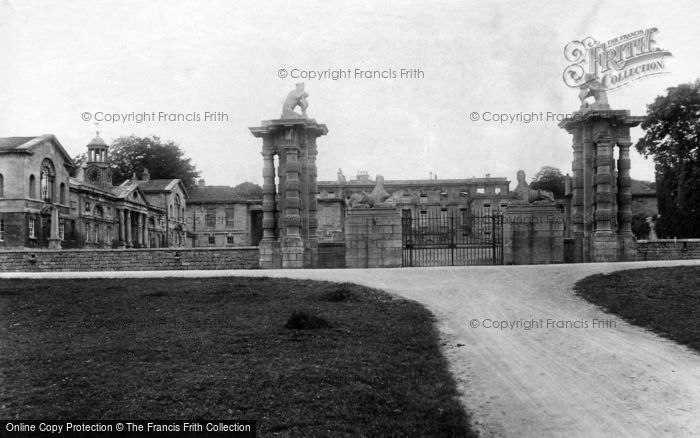 Photo of Bramham, Park, Gates 1909