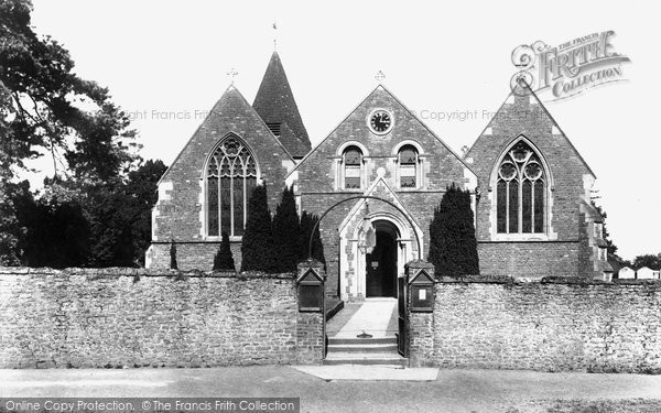Photo of Bramley, Holy Trinity Church 1904