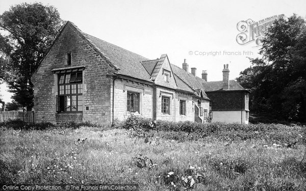 Photo of Bramshott, Boys' School 1924