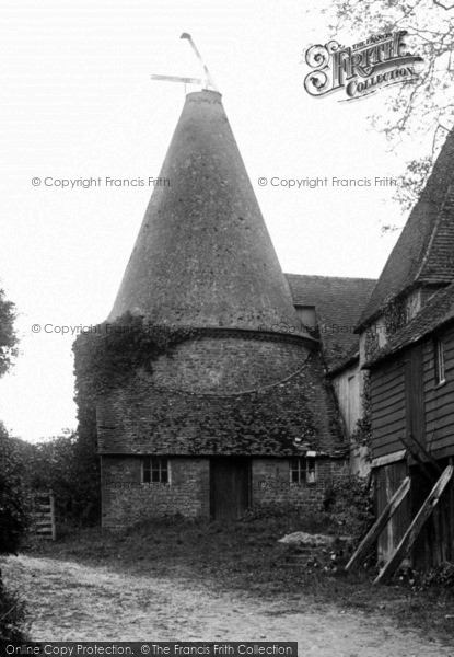 Photo of Bramshott, Oasthouse, Quince Farm 1917