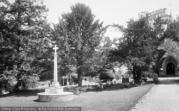 Photo of Bramshott, War Memorial 1924