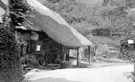 Old Forge 1931, Branscombe