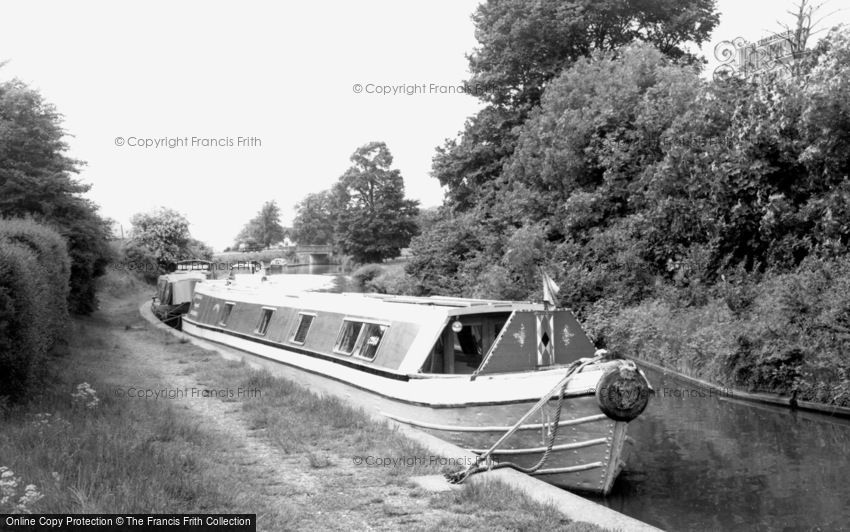 Braunston, the Canal c1965