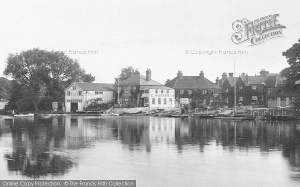 Photo of Bray, Ferry, Boatyard And The George Hotel 1911