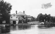 The Ferry By The George Hotel 1913, Bray