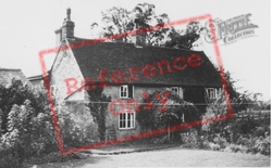 Coleman's Farmhouse c.1955, Breachwood Green