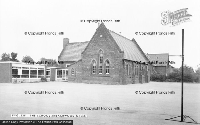 Photo of Breachwood Green, The School c.1965