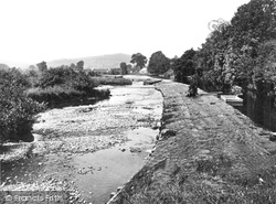 River Usk c.1940, Brecon