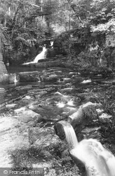 Upper Ffrwdgrech Waterfalls 1910, Brecon