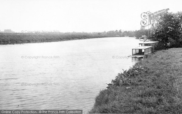 Photo of Bredon, The River Avon c.1955