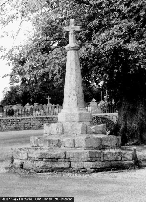 Photo of Bremhill, The Cross c.1960