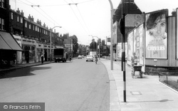 High Street c.1960, Brentford
