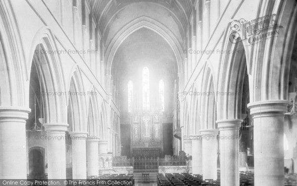 Photo of Brentwood, Church Of St Thomas The Martyr, Interior 1896