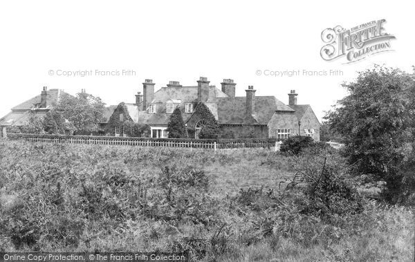 Photo of Brentwood, Cottage Hospital 1914