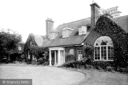 Cottage Hospital 1914, Brentwood