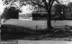 Brentwood, Hough House c1965
