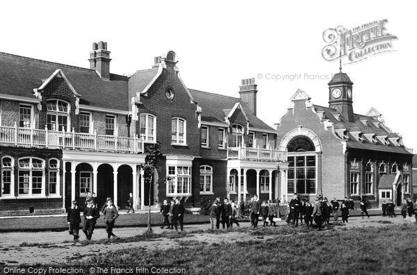 Photo of Brentwood, Poplar Training School, Hutton 1909