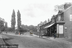 Queen's Road 1896, Brentwood