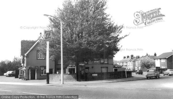 Photo of Brentwood, Robin Hood And Little John c.1965