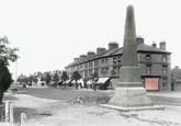 W Hunter's Memorial 1895, Brentwood