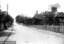 Canterbury Hill 1903, Bridge