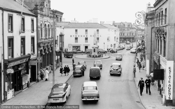 Photo of Bridgend, Dunraven Place 1960
