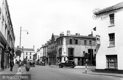 Dunraven Place c.1955, Bridgend