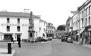 Bridgend, Dunraven Place c1960