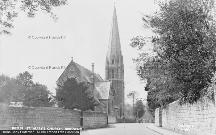Photo of Bridgend, St Mary's Church c.1960