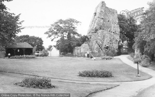 Photo of Bridgnorth, Castle Crounds c.1960