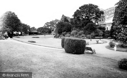 Castle Gardens c.1960, Bridgnorth
