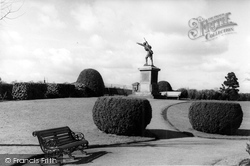 Castle Grounds c.1950, Bridgnorth