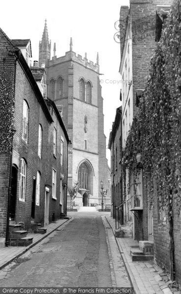 Photo of Bridgnorth, St Leonard's Church c.1960