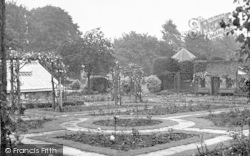 Bridgwater, Blake Gardens c1950