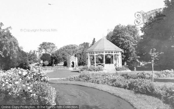 Photo of Bridgwater, Blake Gardens c.1960