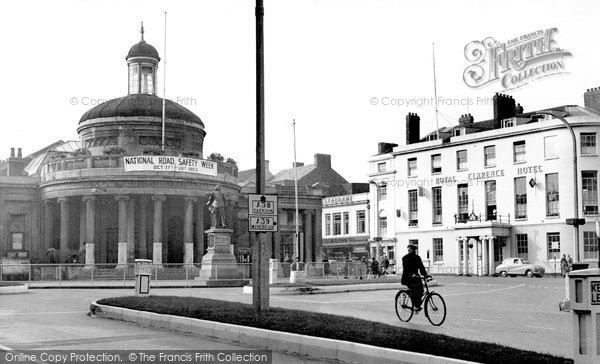 Photo of Bridgwater, Cornhill And Royal Clarence Hotel 1953