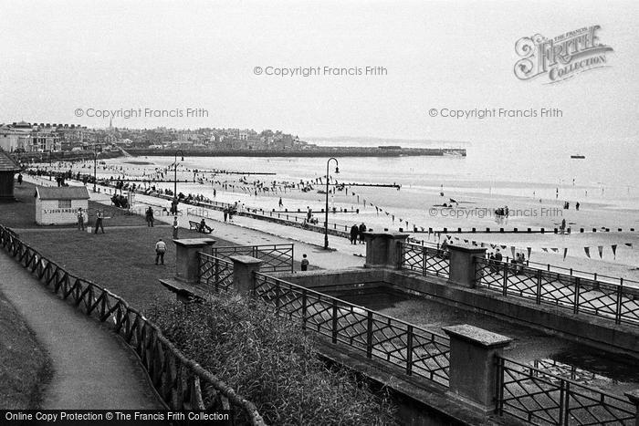 Photo of Bridlington, Beach 1951