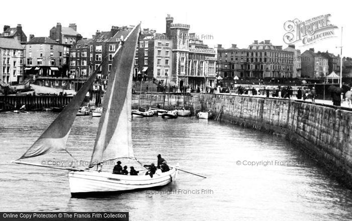 Photo of Bridlington, Entrance To The Harbour 1886