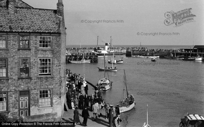 Photo of Bridlington, Harbour 1951
